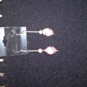 Beautiful dangle earrings with frosted art glass beads